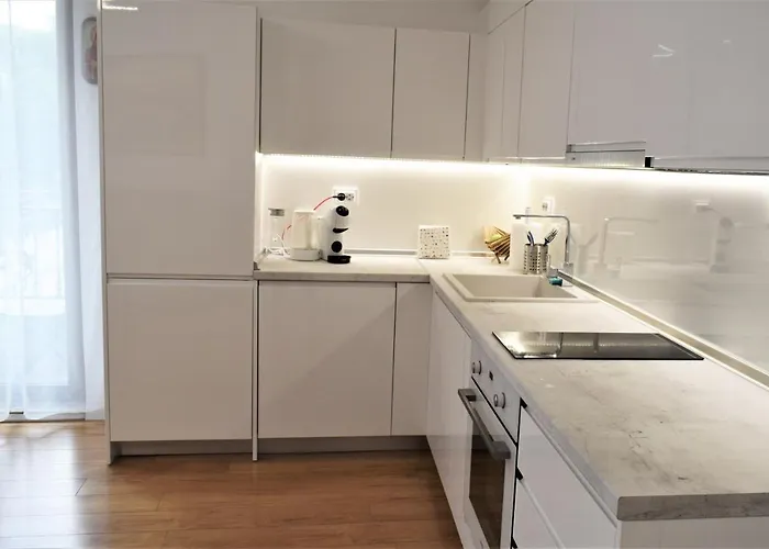 Center Gramophone With Private Parking Burgas Stad