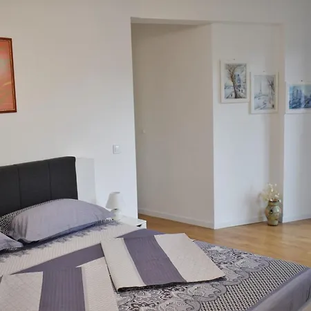 Center Gramophone With Private Parking Appartamento *