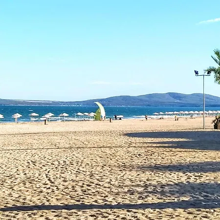 Center Gramophone With Private Parking Appartamento Burgas